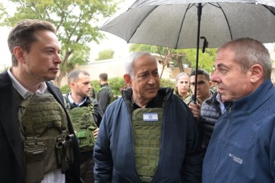 Elon Musk faces backlash for visiting Israel and promising to operate Starlink with Netanyahu’s permission