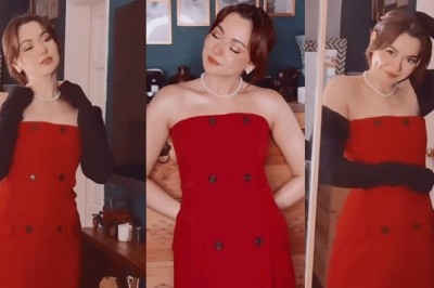 Hania Aamir shares video on Christmas