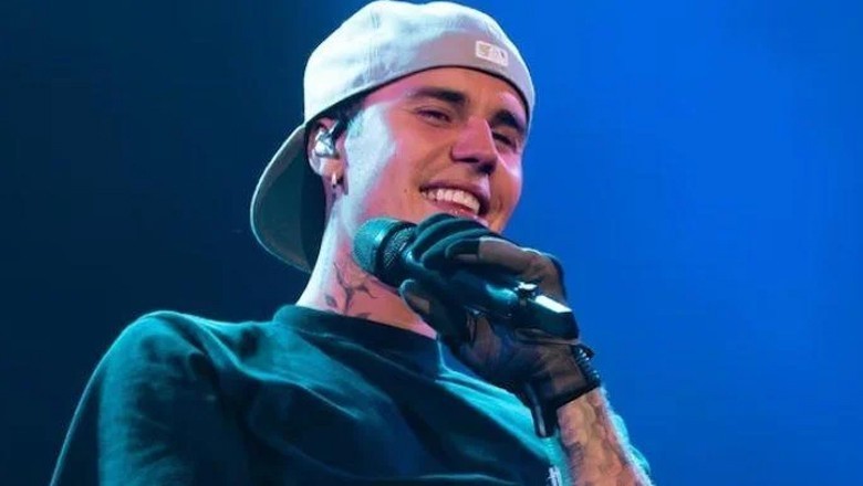 Justin Bieber returns to the stage after a year