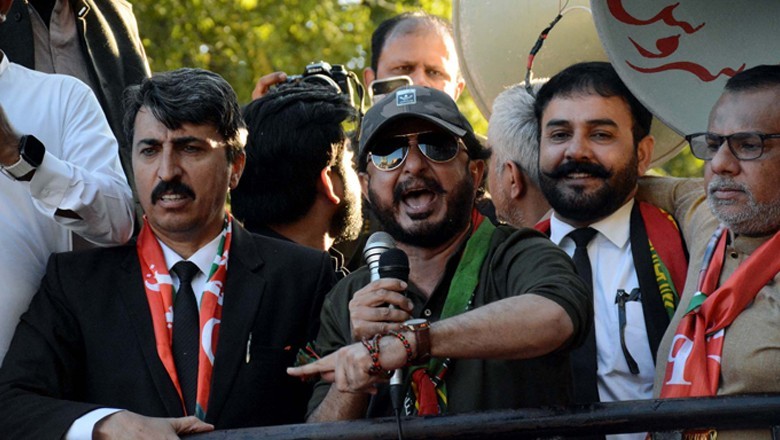 PTI's Haleem Adil sends 'ink remover' to CEC over alleged whiteouts in Forms-45