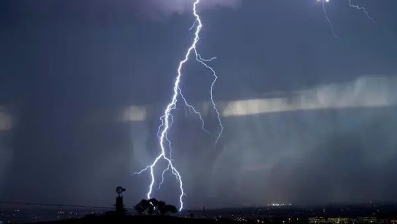 Lightning strikes claim eight lives in Punjab