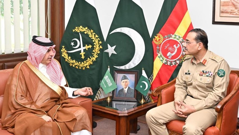 Pakistan, Saudi Arabia to work together to 