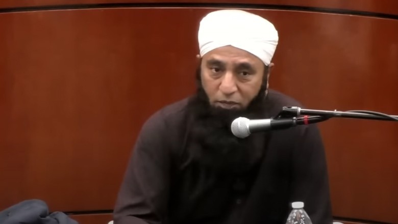 Women should not be allowed to work outside: Saeed Anwar