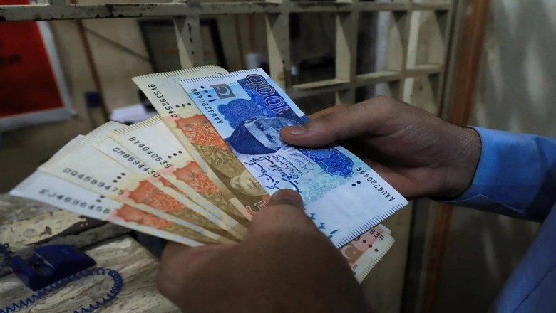 KP presents Rs1,754b budget24-25; proposes 10pc rise in salaries, pensions