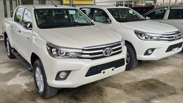 Sindh govt to spend over Rs500 million on luxury cars for officers amid economic woes