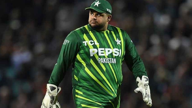 T20 World Cup: Azam Khan 'dropped' from Pakistan's playing XI against India