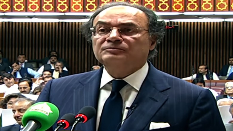 Aurangzeb lauds performance of govt despite challenges in budget speech