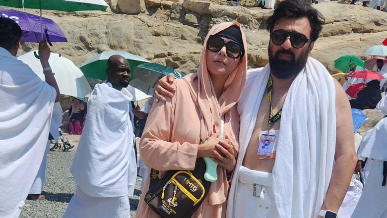 Nida Yasir claps back at trolls criticising her for sharing Hajj pictures