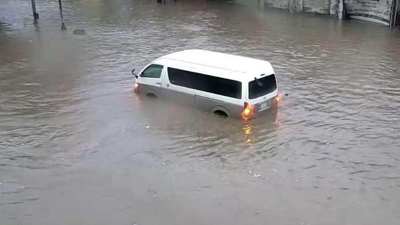 Over 350mm torrential rains break 44-year record in Lahore