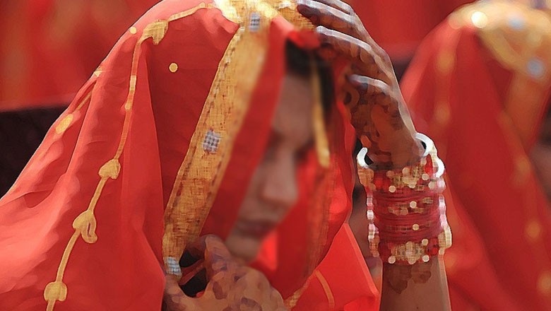 Faisalabad police stop the marriage of a 13-year-old bride