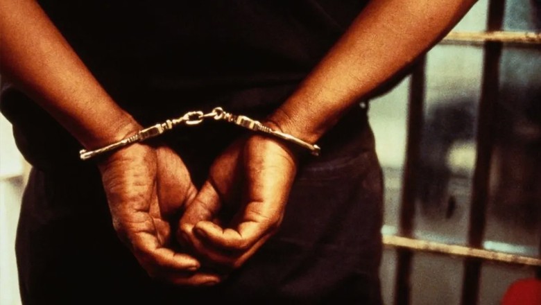 Pseudo army officer arrested in Swat