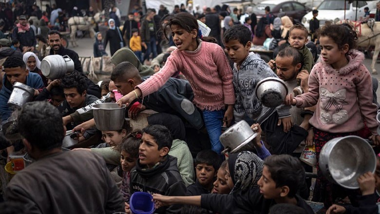 Palestinians forced to eat 'only one meal per day' due to Israeli aid blockade in Gaza