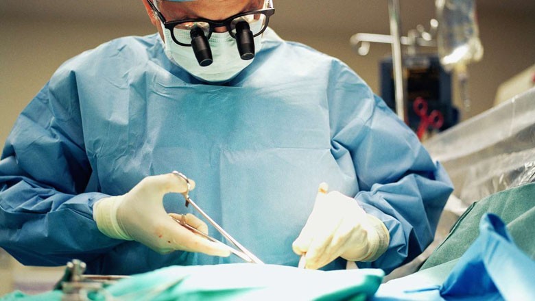 Lahore doctor removes hair clip from minor girls’ stomach without surgery