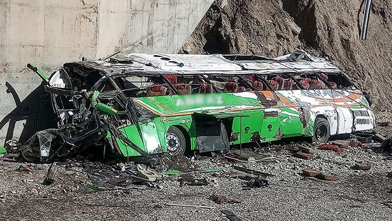 Seven killed, 17 injured as bus of wedding guests plunges into ravine in Quetta