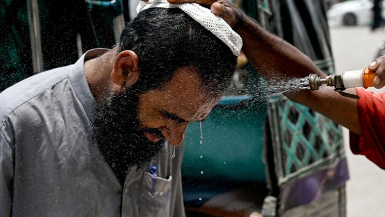Karachi to experience hot weather for two more days