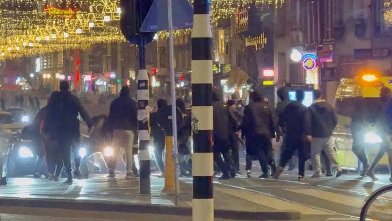 First flight with Israelis lands in Tel Aviv after clashes with Pro-Palestinians in Amsterdam