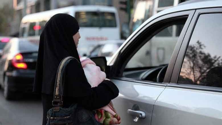 Woman arrested for begging in Saudi Arabia upon return to Karachi