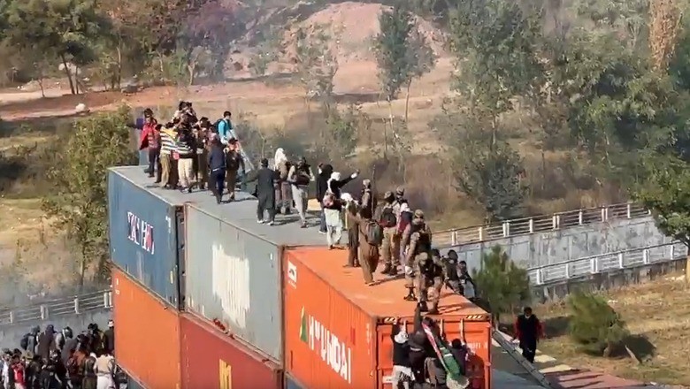 “Pakistan is experiencing darkest hour since East Pakistan massacre,” says PTI