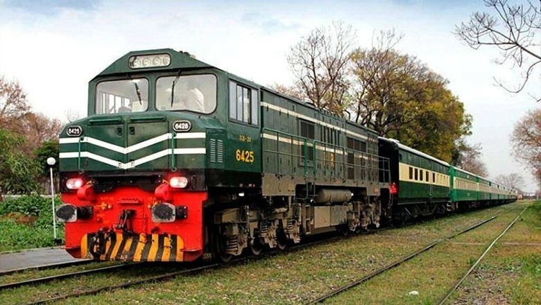 Pakistan Railways announces 50pc discount for disable passengers