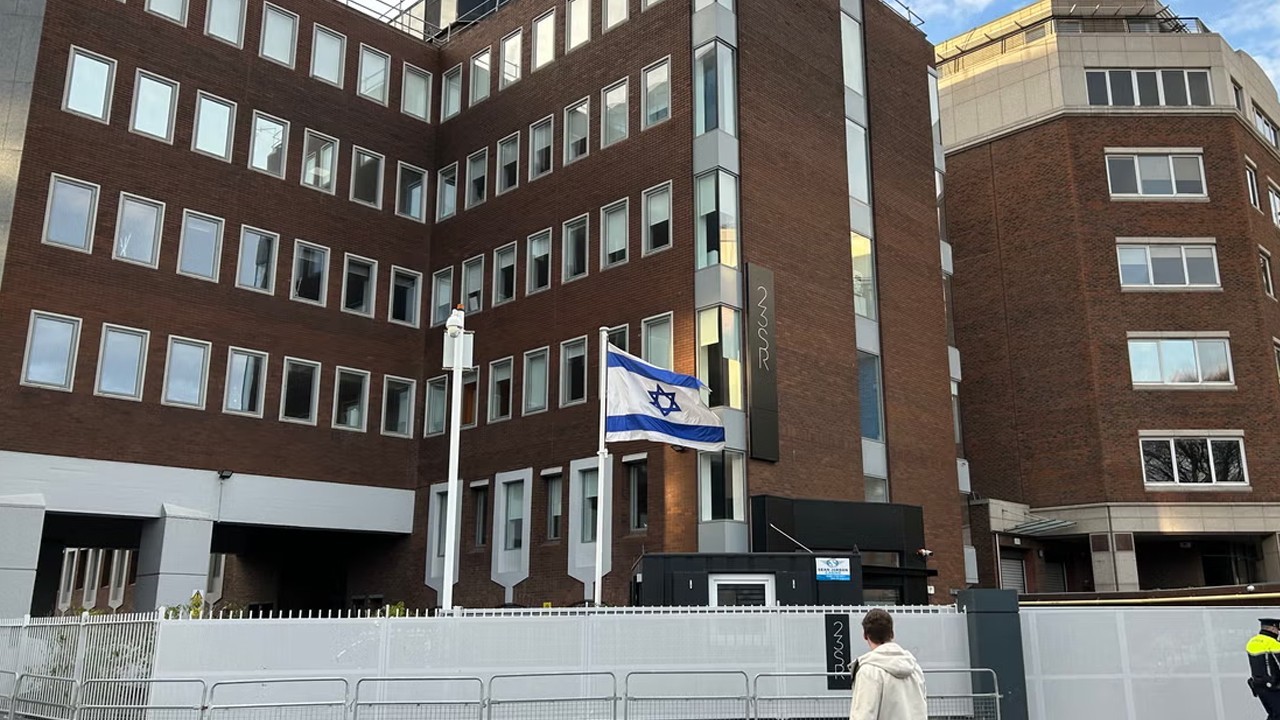 Israel to close its embassy in Dublin over Ireland's support for Palestine