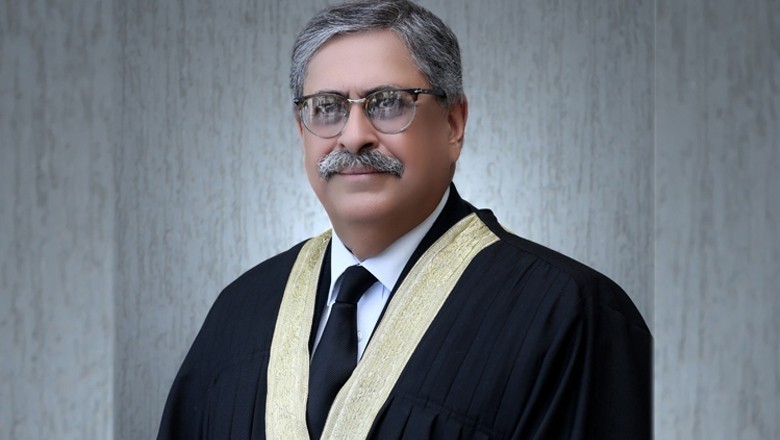 State busy in toppling and forming govts: SC judge