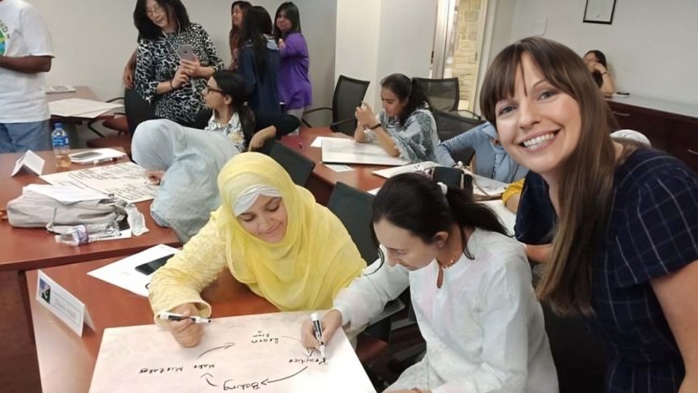 US embassy launches English language training for Pakistani teachers