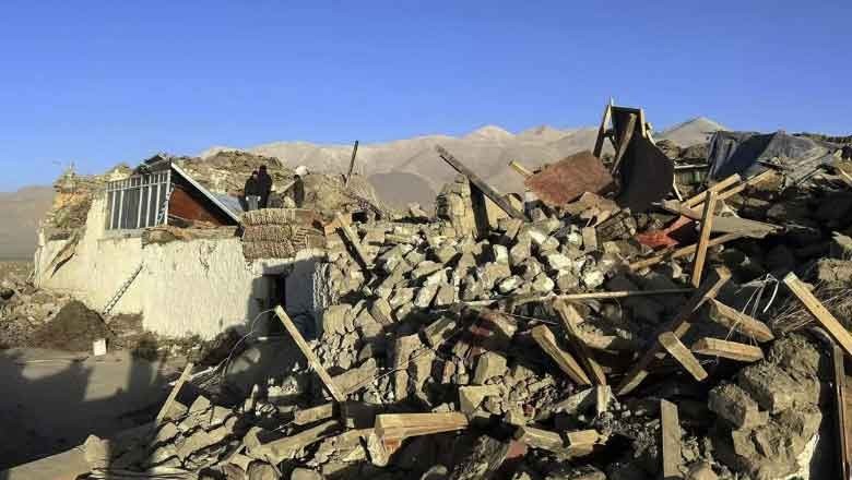 Powerful earthquake kills at least 30 in Tibet, tremors felt in Nepal, India