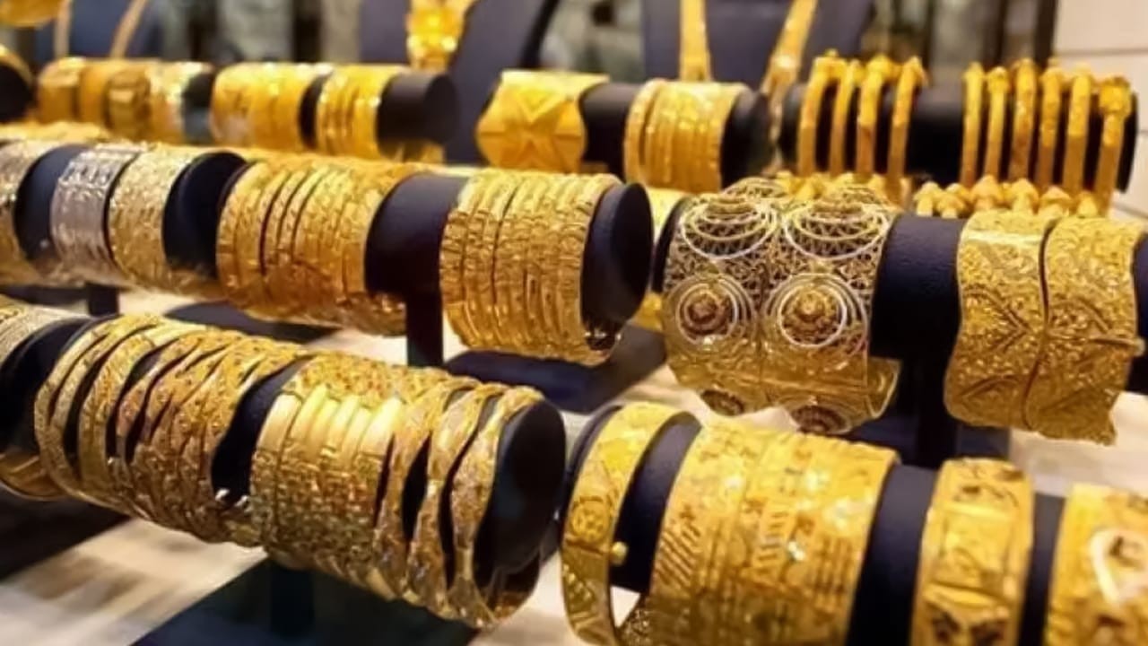 Gold prices increase in Pakistan