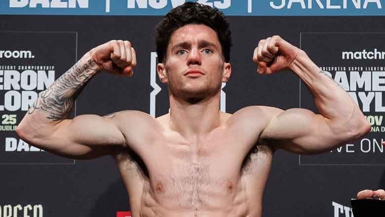 Irish boxer John Cooney dies after suffering brain injury in Championship Bout