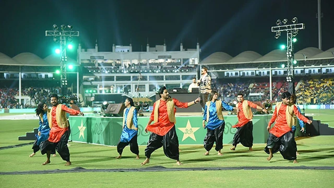 Air show rehearsal begins for Champions Trophy opening ceremony in Karachi