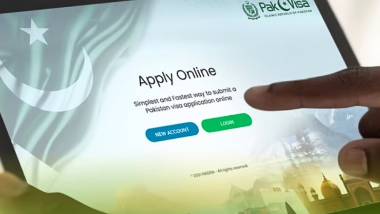 Pakistan launches mobile app for visa-on-arrival service