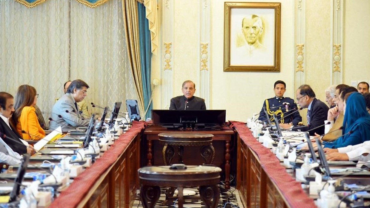 Mustafa Kamal, Abbasi, among several likely to join federal cabinet