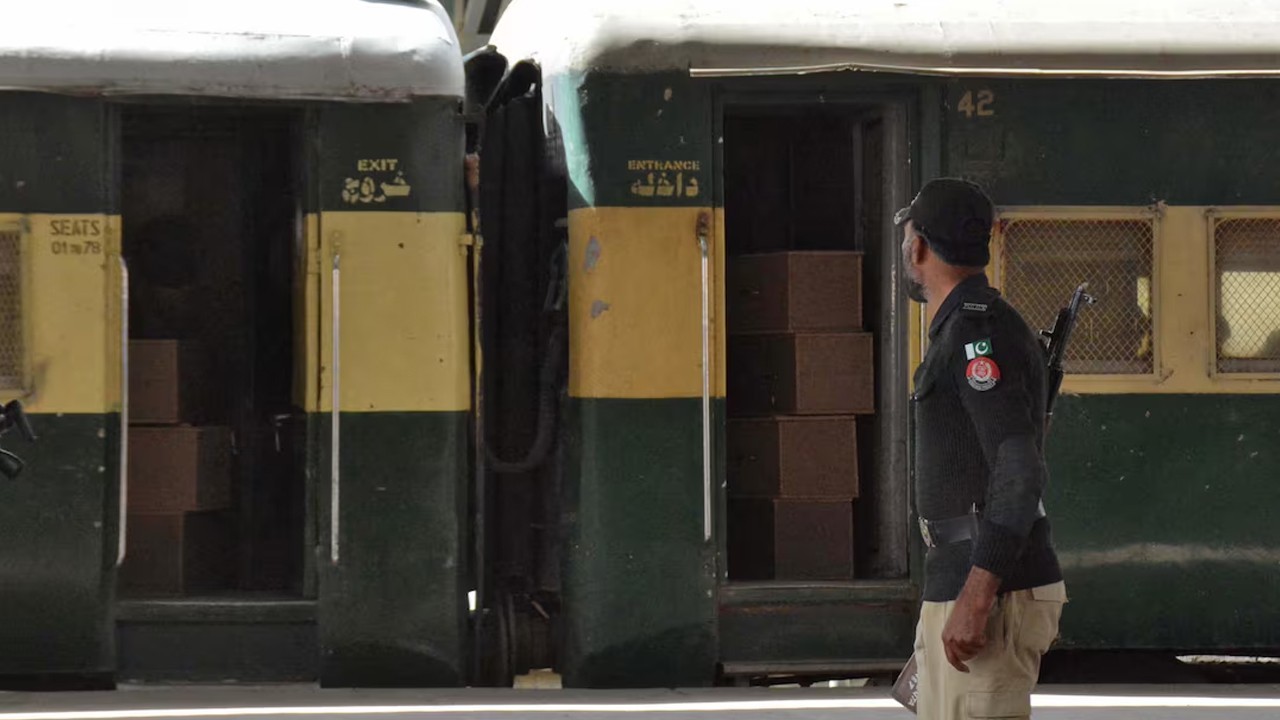 Militant attack on Jaffar Express halts Quetta train services indefinitely