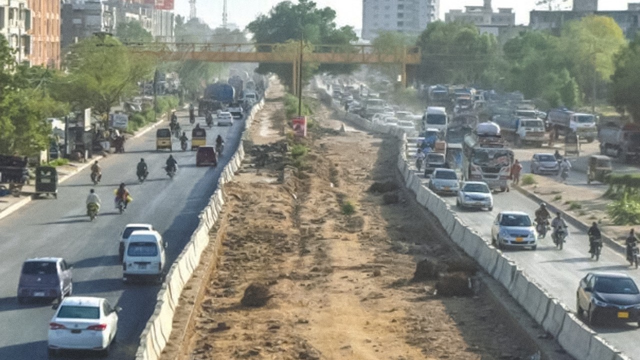 Karachi's BRT Red Line faces further delays after CAA's objection