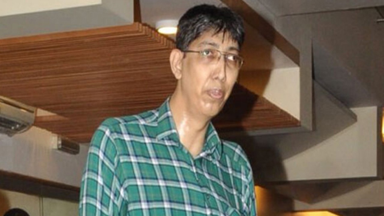 Pakistan's tallest man Naseer Soomro passes away due to lung infection