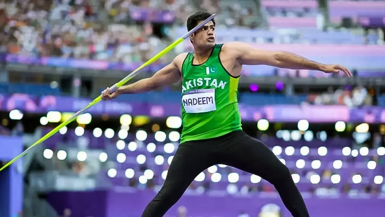 Arshad Nadeem thanks nation after javelin win, says he is arriving at Lahore airport tonight