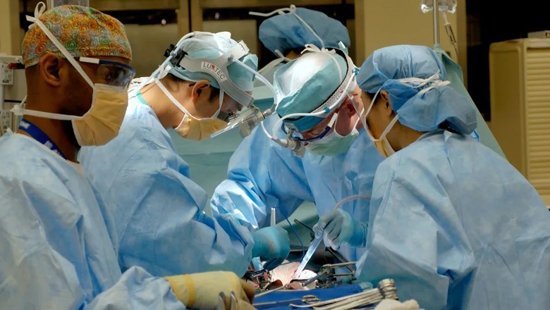 Surgeons revive "dead" heart, transplant it into three-month-old baby