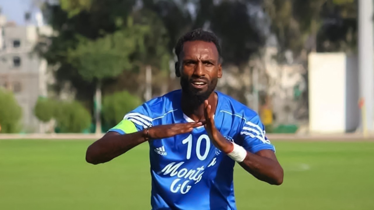 Palestinian football legend Suleiman Al-Obaid martyred in Israeli airstrike in Gaza