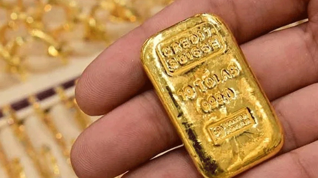 Gold prices see drop in global and local markets