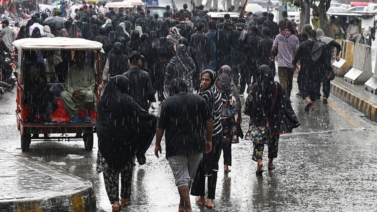 NDMA warns of intensifying monsoon rains, flood risks across Pakistan