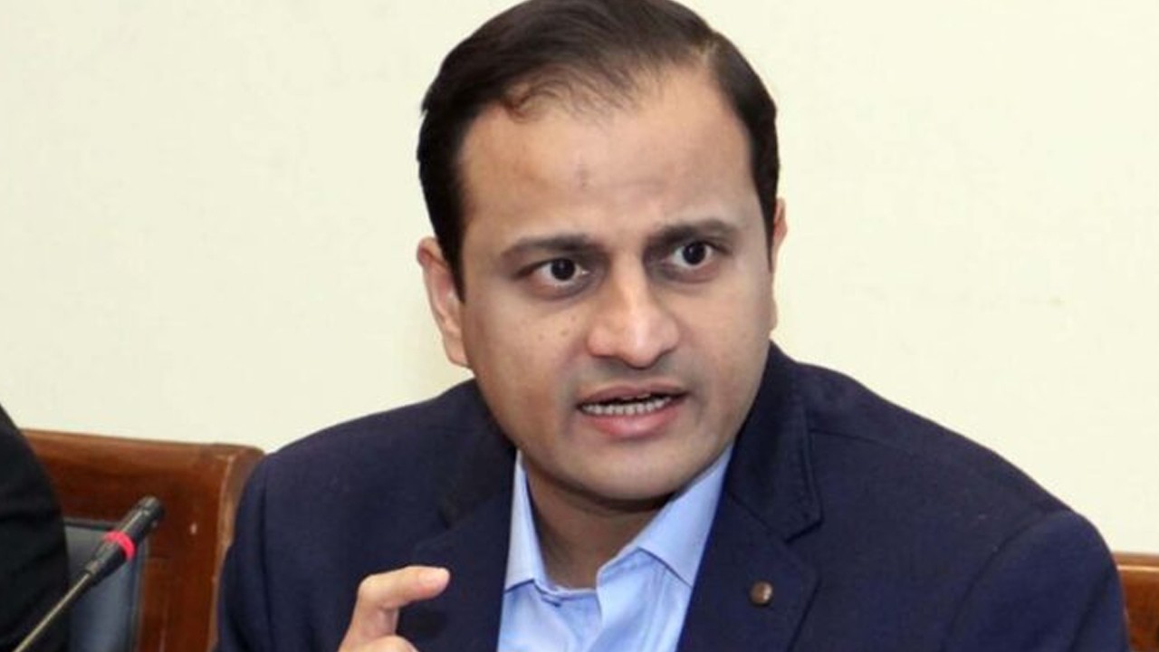 Karachi mayor declares rain emergency as heavy showers lash city