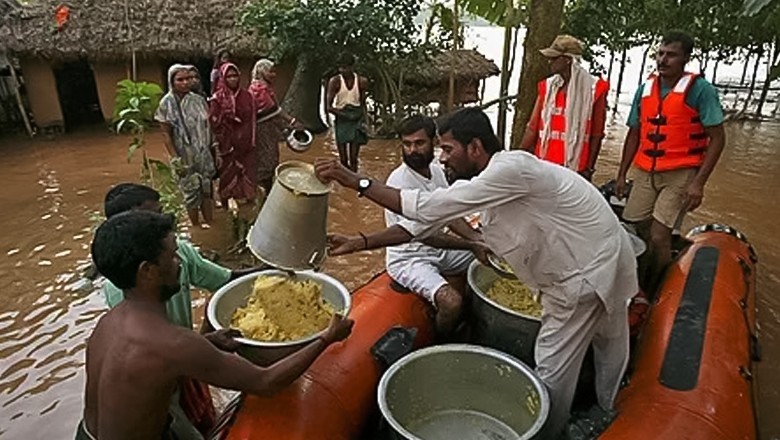 Written permission mandatory for distribution of food, water in flood-affected areas