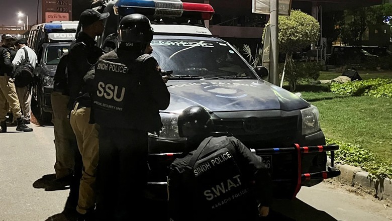 Karachi cop abducted after gun attack on police van in DHA