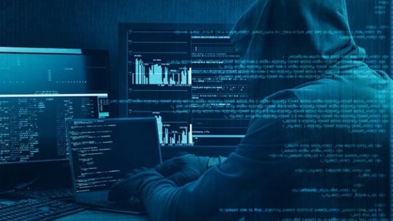 Foreign pressure stalls Pakistan’s data protection law as Hajj applicants’ details leak on dark web