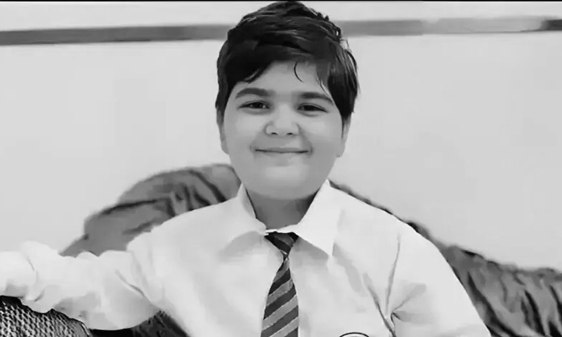 Grieving father of child star Umer Shah requests prayers to bear the loss