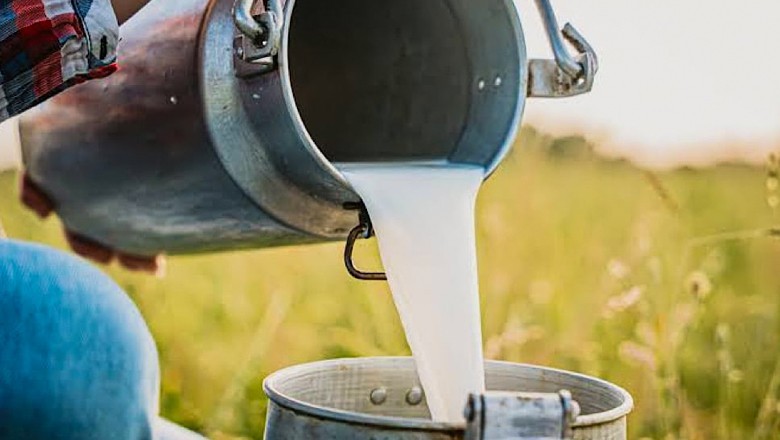 Milk sellers threaten to raise price to Rs300/liter in Karachi
