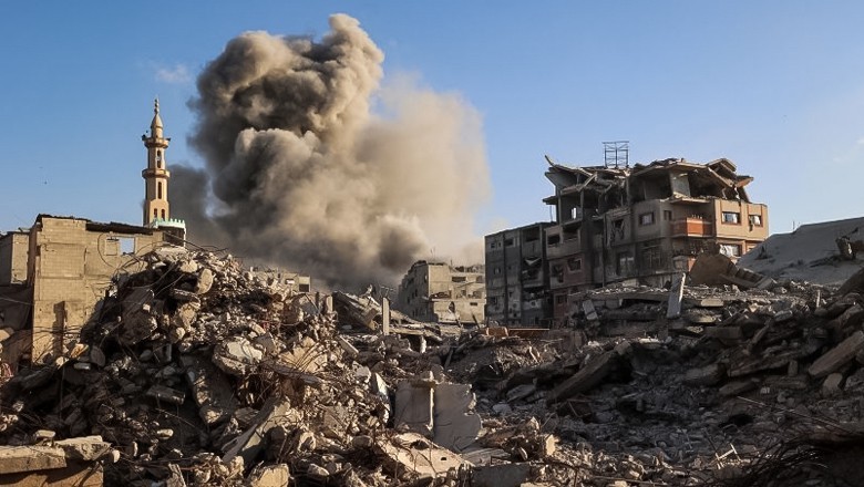 Chaos and bloodshed in Gaza again as Israel kills 20 in missile attacks