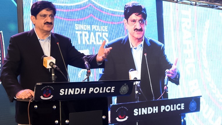 Sindh CM Murad waives first e-traffic ticket