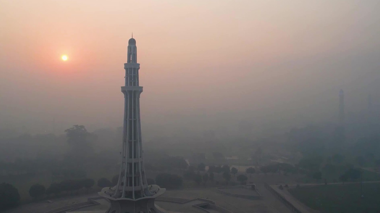 LHC bans all commercial activities in Lahore on Sundays to curb smog