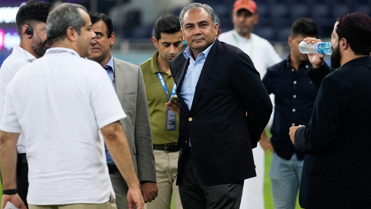 BCCI secretary meets PCB chief, says Asia Cup trophy row to end soon